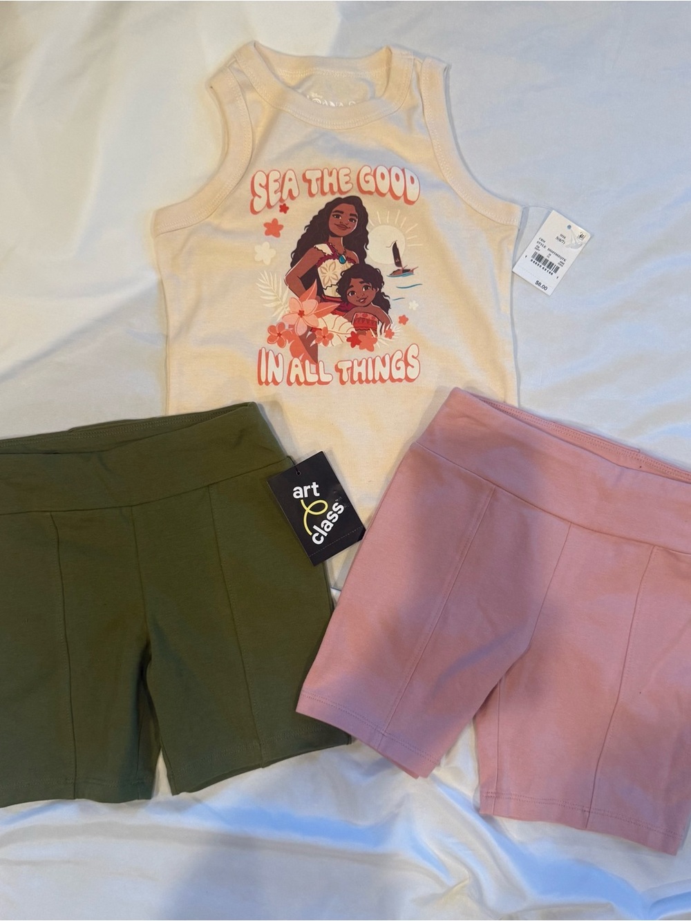 Disney Moana 2 Girls Outfit Lot Size 6/7 Top + 2 Art Class Shorts